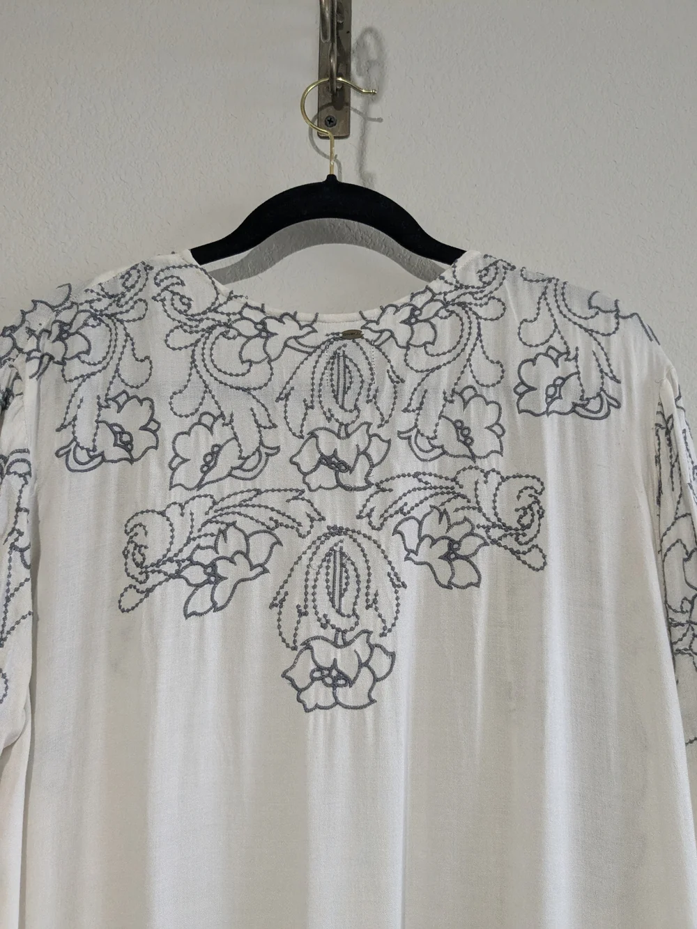 Anna Sui X O'Neill Collab Boho Fringe Tasseled Embroidered Shawl